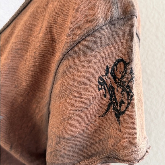 Distressed Graphic Tee - Picture 2 of 5